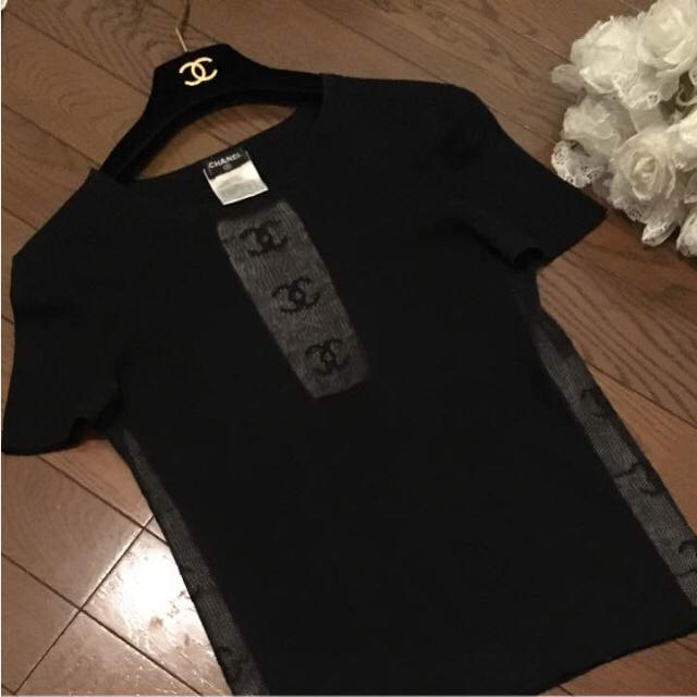 CHANEL(シャネル)の値下げ シャネル 透かし ココマーク ブラック ♡ レディースのトップス(Tシャツ(半袖/袖なし))の商品写真