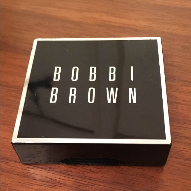 BOBBI BROWN(ボビイブラウン)のボビィブラウン アイシャドゥ コスメ/美容のベースメイク/化粧品(アイシャドウ)の商品写真