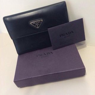 プラダ(PRADA)のPRADA 3つ折財布 レザー(財布)