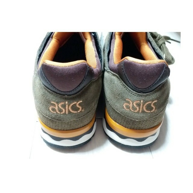 asics(アシックス)の値下げ　[新品]ASICS GEL-LYTE V カーキ(ゲルライト5) メンズの靴/シューズ(スニーカー)の商品写真