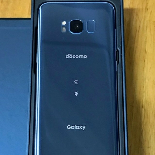 SAMSUNG(サムスン)のGalaxy s8 コーラルブルー SIMフリー スマホ/家電/カメラのスマートフォン/携帯電話(スマートフォン本体)の商品写真