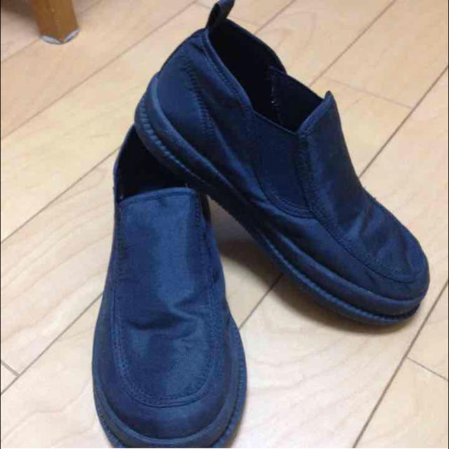 COMME CA DU MODE(コムサデモード)のコムサ☆黒靴 キッズ/ベビー/マタニティのキッズ靴/シューズ(15cm~)(ローファー)の商品写真