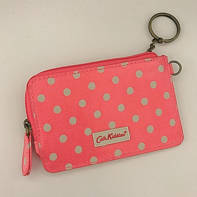 Cath Kidston(キャスキッドソン)のCathKidstonパスケース レディースのファッション小物(名刺入れ/定期入れ)の商品写真