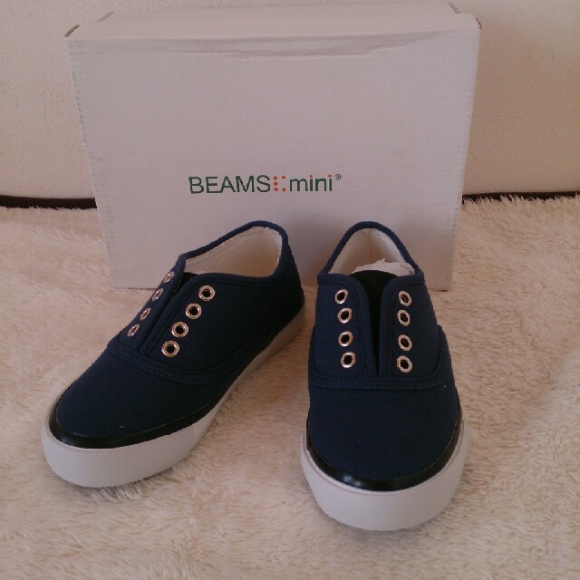 BEAMS(ビームス)の《最終値下げ》BEAMS mini スニーカー 18㎝ キッズ/ベビー/マタニティのキッズ靴/シューズ(15cm~)(スニーカー)の商品写真