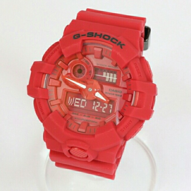 G-SHOCK(ジーショック)のG-SHOCK   GA-735C-4AJR  メンズの時計(腕時計(デジタル))の商品写真