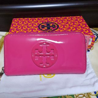 トリーバーチ(Tory Burch)の☆ery様専用☆Tory Burch トリーバーチのエナメル長財布です。(財布)