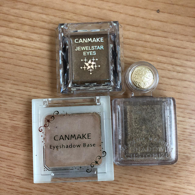 CANMAKE(キャンメイク)のアイシャドウセット コスメ/美容のベースメイク/化粧品(アイシャドウ)の商品写真