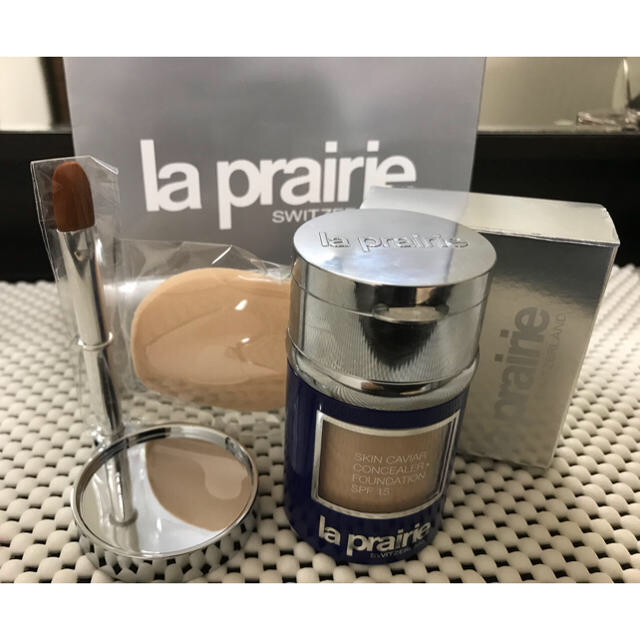 ベースメイク/化粧品最終値下げ la  prairie   soft  ivory