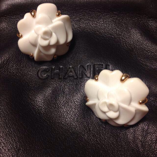 新作新品完売銀座CHANEL1点入荷限定品 2021’新作コレクションピアス