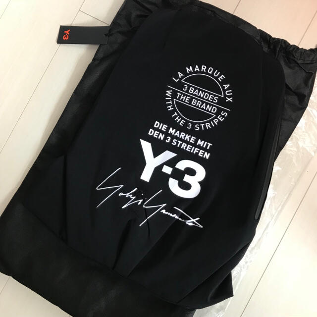 Y-3(ワイスリー)の新作 Y-3 backpack メンズのバッグ(バッグパック/リュック)の商品写真