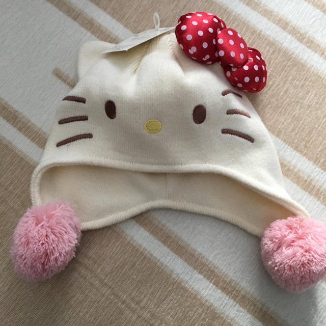 サンリオ(サンリオ)の専用 キティちゃん帽子 キッズ/ベビー/マタニティのこども用ファッション小物(帽子)の商品写真