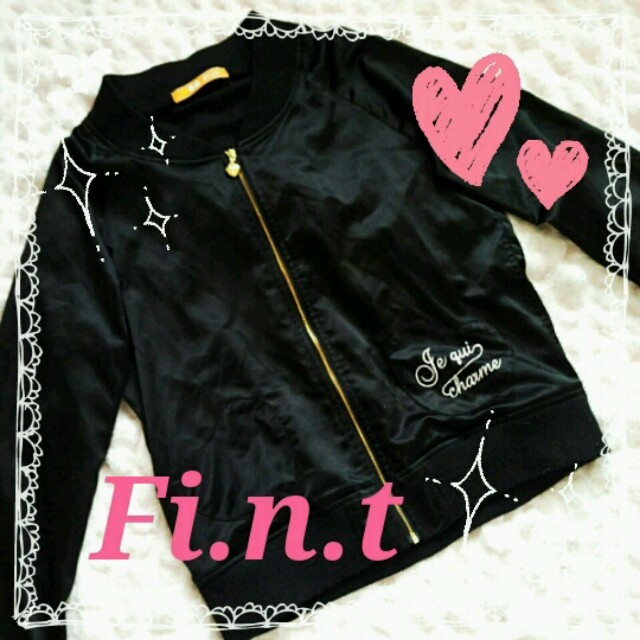 F i.n.t(フィント)のFi.n.t♡ハートポケットライダース レディースのジャケット/アウター(ライダースジャケット)の商品写真