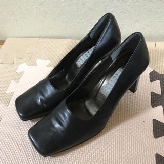 バーニーズニューヨーク(BARNEYS NEW YORK)のパンプス(ハイヒール/パンプス)