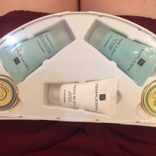 エミレーツ航空 ファーストクラス アメニティ templespa(サンプル/トライアルキット)