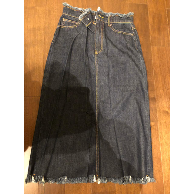ローリーズファーム フリンジデニム レディースのスカート(ひざ丈スカート)の商品写真