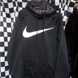 ナイキ(NIKE)のNIKEパーカー　men'sS　レディースさんも(パーカー)