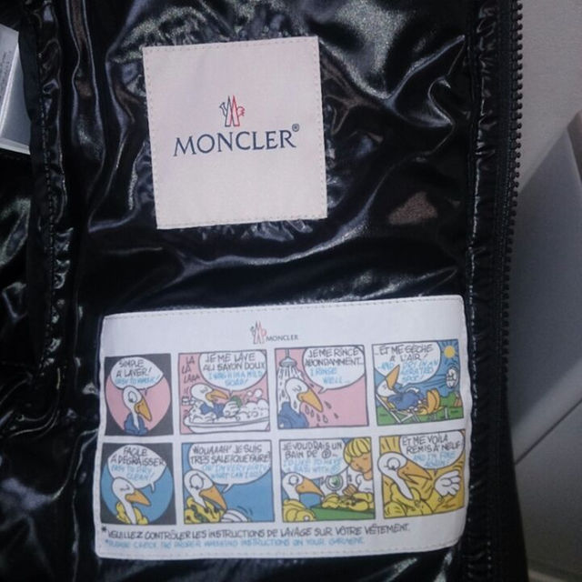MONCLER(モンクレール)の☆大吉様専用☆  モンクレール LACET   ☆美品☆ メンズのジャケット/アウター(ダウンベスト)の商品写真