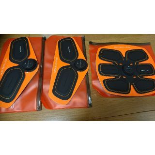 シックスパッド(SIXPAD)のシックスパッド  Abs Fit  Body Fit(トレーニング用品)