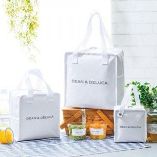 ディーンアンドデルーカ(DEAN & DELUCA)の新品*GLOW付録* DEAN&DELUCA 保冷バッグ3個セット(弁当用品)