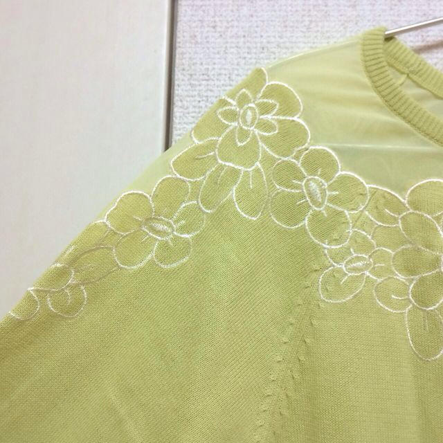 Rirandture(リランドチュール)のRirandture♡花刺繍トップス レディースのトップス(ニット/セーター)の商品写真