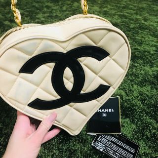 シャネル(CHANEL)のCHANEL ハート型バニティー (ハンドバッグ)