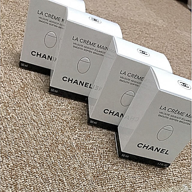 CHANEL(シャネル)のシャネル ハンドクリーム4個セット りーちゃん様用 コスメ/美容のボディケア(ハンドクリーム)の商品写真