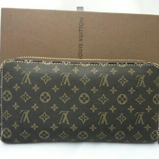 ルイヴィトン(LOUIS VUITTON)のルイヴィトン モノグラム イディール ジッピーウォレットラウンドファスナー長財布(財布)