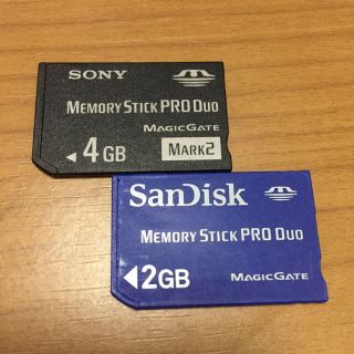 ソニー(SONY)のメモリースティック 4GB 2GB(その他)