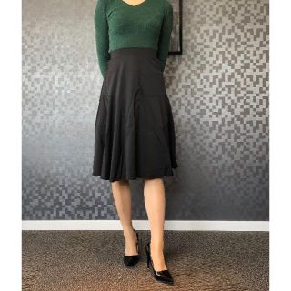 レディース  フレア　スカート　ミドル丈　ひざ丈(ひざ丈スカート)