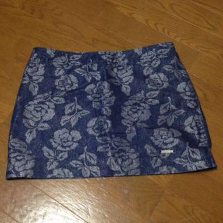 アバクロンビーアンドフィッチ(Abercrombie&Fitch)のピヨピヨ(。•e•。)様専用(ミニスカート)