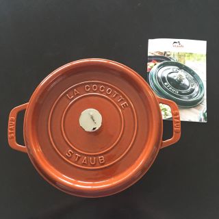 ストウブ(STAUB)のストウブ シナモン 24 美品(鍋/フライパン)