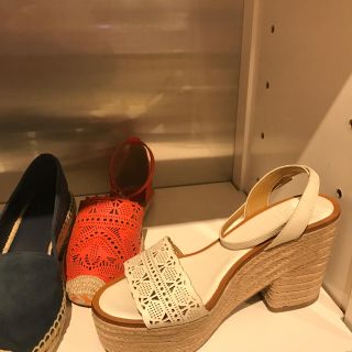 トリーバーチ(Tory Burch)の確認用！！！！トリーバーチ 現行モデル！今でも店頭に並んでます！(サンダル)