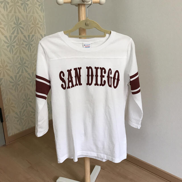 AMERICANA(アメリカーナ)の売り切り【新品・タグつき】チャンピオンフットボールT レディースのトップス(Tシャツ(長袖/七分))の商品写真