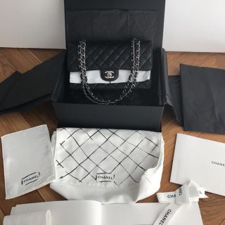 シャネル(CHANEL)のシャネル CHANEL マトラッセ キャビアスキン シルバー 金具 ターンロック(ショルダーバッグ)