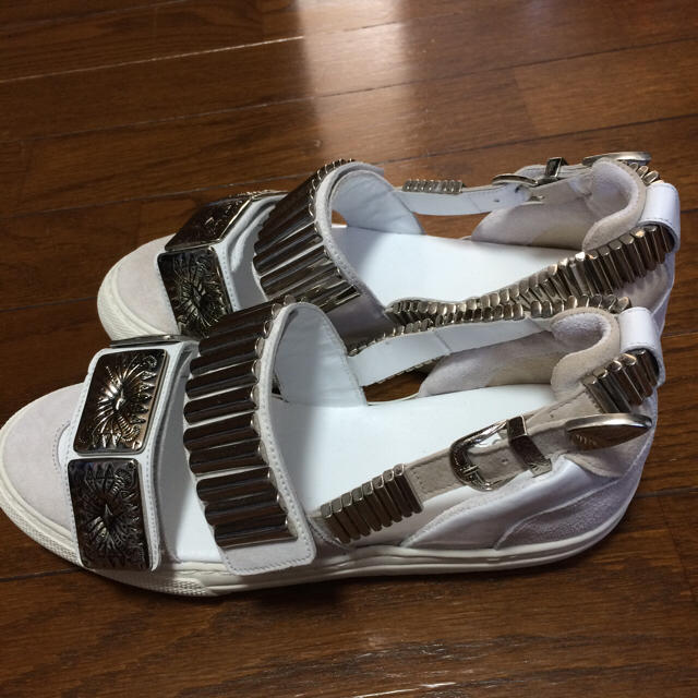 TOGA(トーガ)のTOGA レザーサンダル レディースの靴/シューズ(サンダル)の商品写真