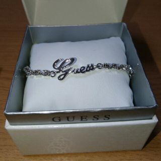 ゲス(GUESS)のゲス ブレスレットMY GUESS IN A BOX 限定モデルバングルシルバー(ブレスレット/バングル)