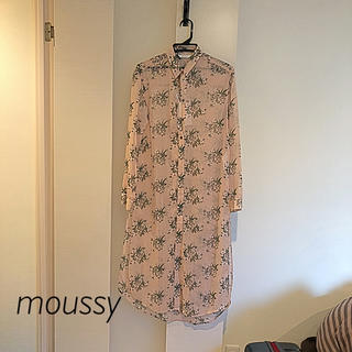 マウジー(moussy)のmoussy☆フラワーシャツ☆新品(シャツ/ブラウス(長袖/七分))