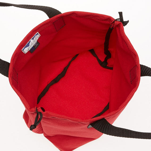 SHIPS(シップス)のPowderhorn Mountaineering レッド巾着バッグ レディースのバッグ(ハンドバッグ)の商品写真