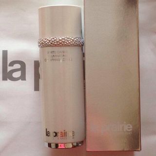 ラプレリー(La Prairie)のラ プレリー 新品未使用 イルミネーティング ローション 200ml(化粧水/ローション)