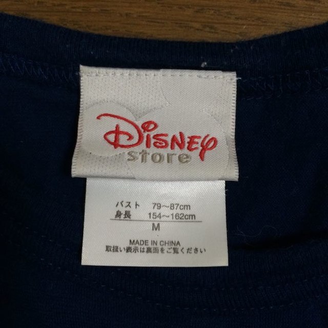 Disney(ディズニー)の【再値下げしました】ミニーマウス スポーティTシャツ レディースのトップス(Tシャツ(半袖/袖なし))の商品写真