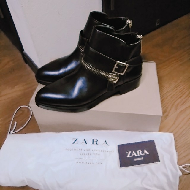 ZARA(ザラ)の新品/ZARA/ショートブーツ/ZARAブーツ/牛革 レディースの靴/シューズ(ブーツ)の商品写真