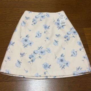 マジェスティックレゴン(MAJESTIC LEGON)の未使用★ マジェスティックレゴン/起毛フラワー台形スカート(ミニスカート)