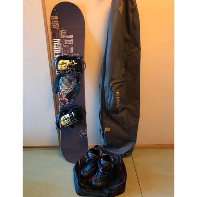 HEAD(ヘッド)のスノーボード セット 女性 スポーツ/アウトドアのスノーボード(ボード)の商品写真