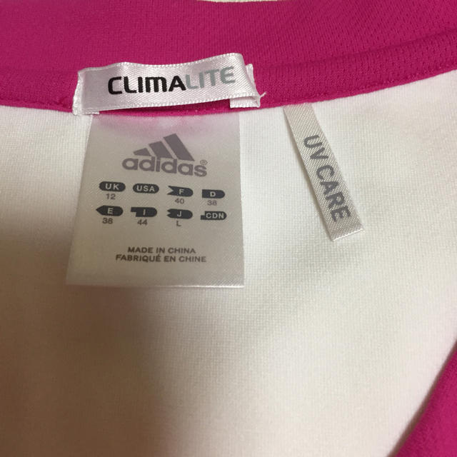 『adidas 』スポーツウェア レディースのトップス(Tシャツ(半袖/袖なし))の商品写真