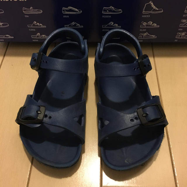 BIRKENSTOCK(ビルケンシュトック)のpoteta様専用 最終値下げ‼︎ビルケンサンダル16センチ☺︎ キッズ/ベビー/マタニティのキッズ靴/シューズ(15cm~)(サンダル)の商品写真