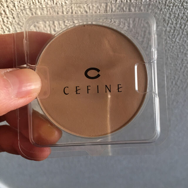 CEFINE(セフィーヌ)のセフィーヌ シルクウェットパウダー レフィル oc110 お値下げ コスメ/美容のベースメイク/化粧品(ファンデーション)の商品写真