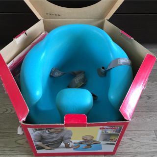 バンボ(Bumbo)のバンボ ブルー ベルト付き(その他)