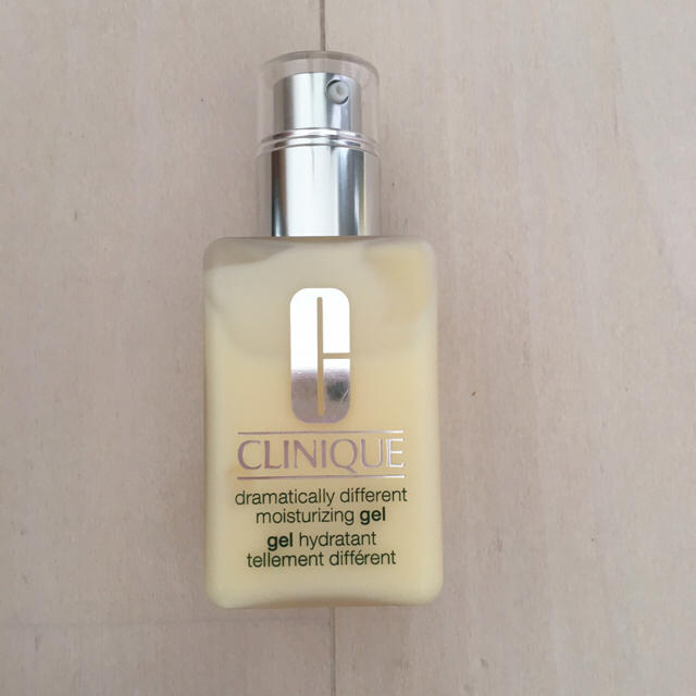 Clinique クリニーク 乳液 ドラマティカリー ディファレント モイスチャライジング ジェルの通販 By Kii S Shop クリニーク ならラクマ Clinique クリニーク 乳液 ドラマティカリー ディファレント モイスチャライジング ジェルの通販 By Kii S Shop クリニーク ならラクマ