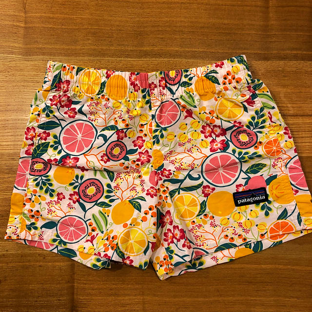 patagonia(パタゴニア)の パタゴニア baby baggies shorts キッズ/ベビー/マタニティのベビー服(~85cm)(パンツ)の商品写真