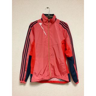 アディダス(adidas)のウィンドブレーカー(陸上競技)